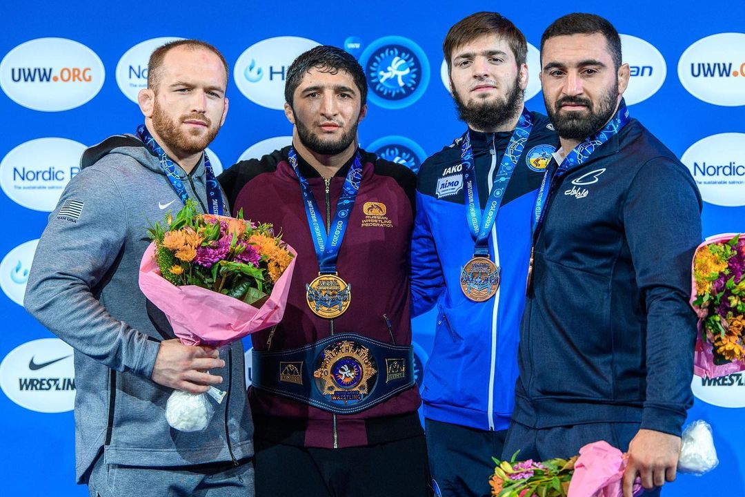 Українські борці взяли дві медалі в перший день чемпіонату світу