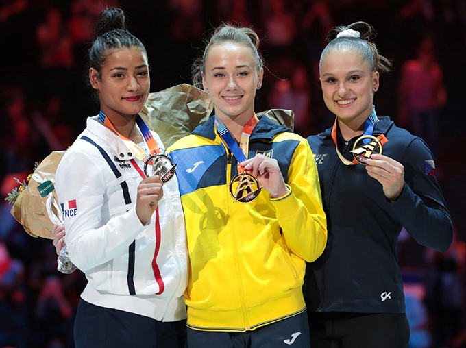 Диана Варинская завоевала золотую и бронзовую медали на этапе Кубка вызова
